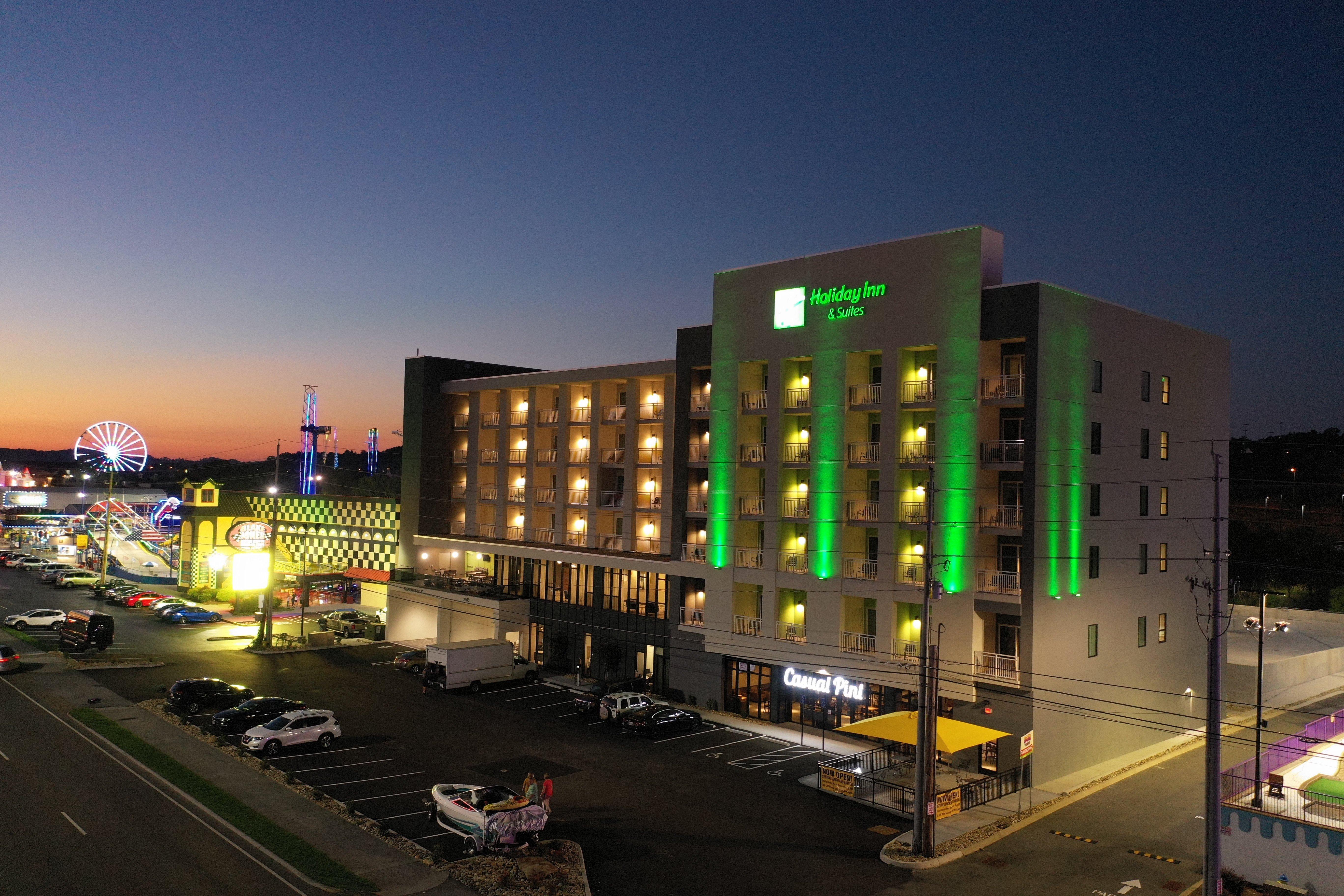 Holiday Inn & Suites Pigeon Forge Convention Center, An Ihg Hotel Exteriör bild