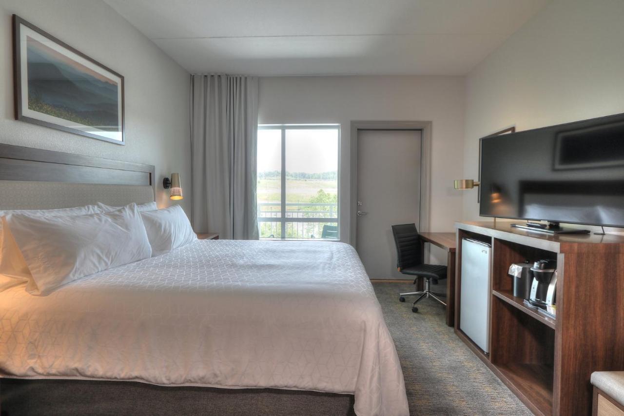 Holiday Inn & Suites Pigeon Forge Convention Center, An Ihg Hotel Exteriör bild