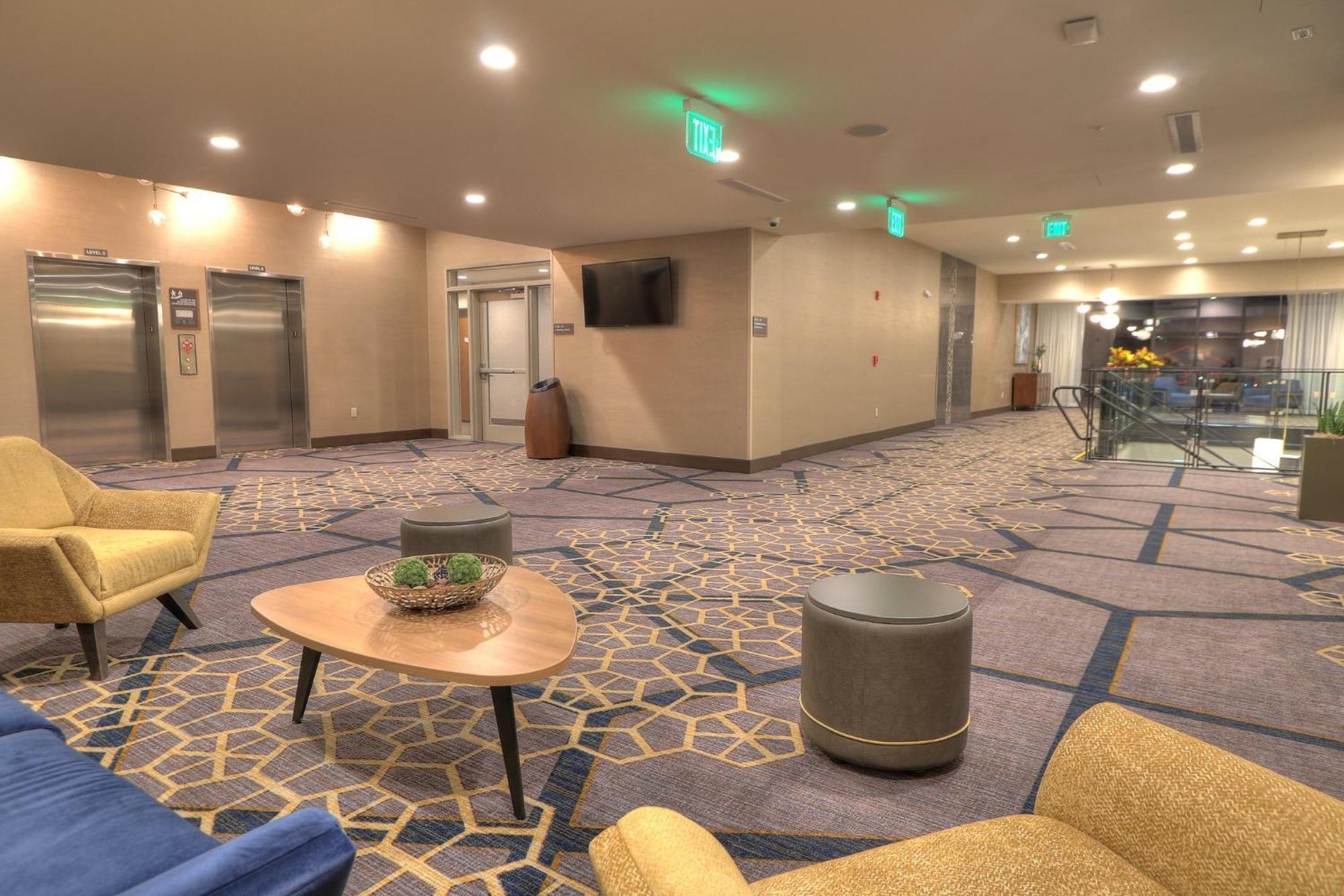 Holiday Inn & Suites Pigeon Forge Convention Center, An Ihg Hotel Exteriör bild